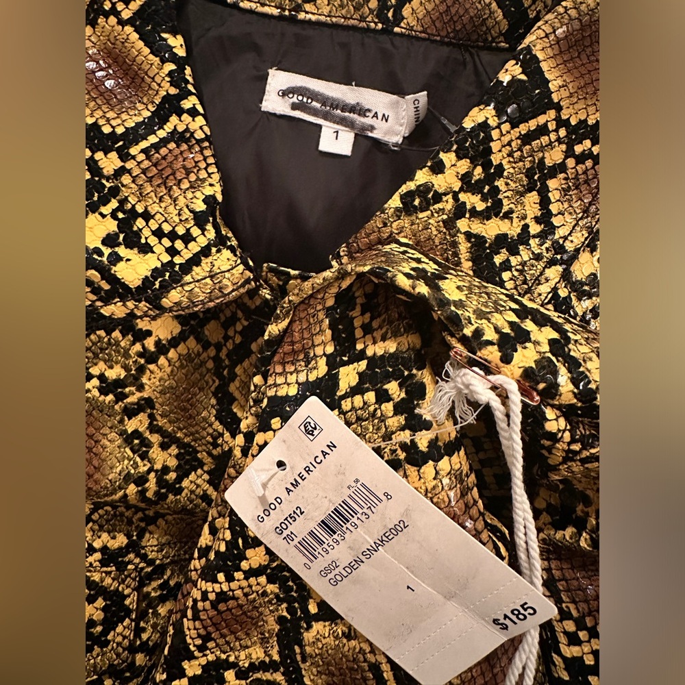 GOOD AMERICAN Oversized Faux Python Trucker Jacket - Picture 4 of 8